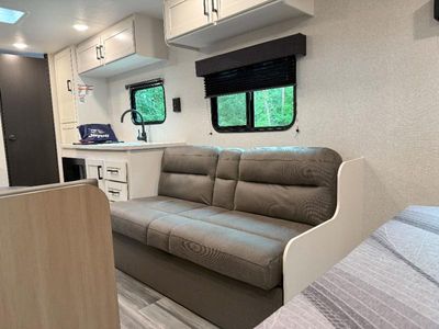 2026 Jayco Jay Flight SLX - Photo 6