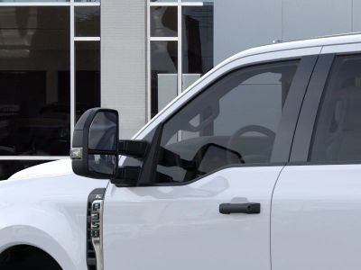2026 Ford Super Duty — photo 20 view