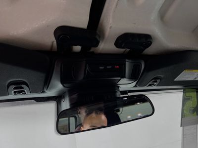 2025 Jeep Wrangler — photo 18 view