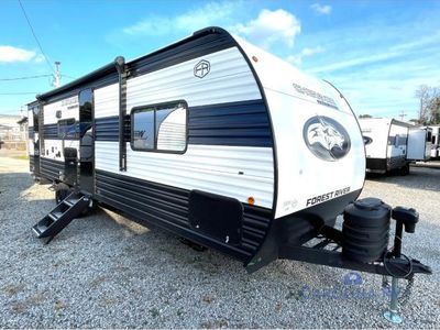 2026 Forest River Cherokee Grey Wolf — front three-quarter view