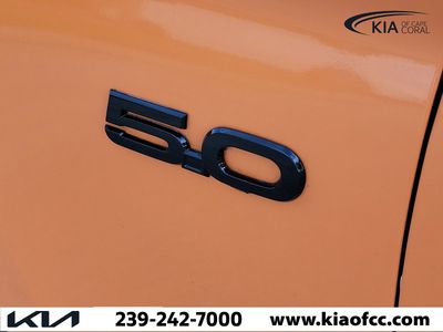 2019 Ford Mustang — photo 8 view