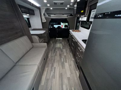 2025 Entegra QWEST SE - Photo 15