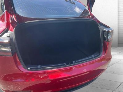 2018 Tesla Model 3 — interior view