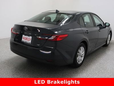 2025 Toyota Camry FWD - Photo 7