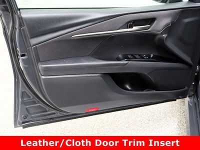 2025 Toyota Camry FWD - Photo 12