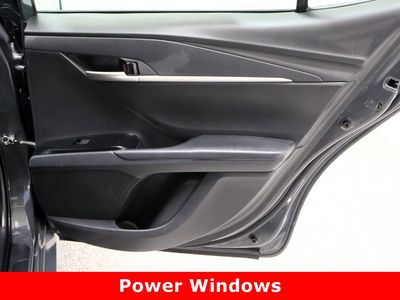 2025 Toyota Camry FWD - Photo 32