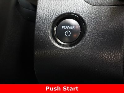 2025 Toyota Camry FWD - Photo 17
