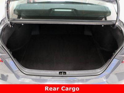 2025 Toyota Camry FWD - Photo 31