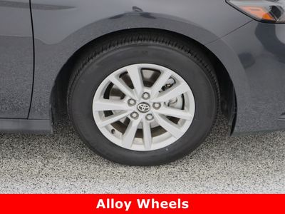 2025 Toyota Camry FWD - Photo 5