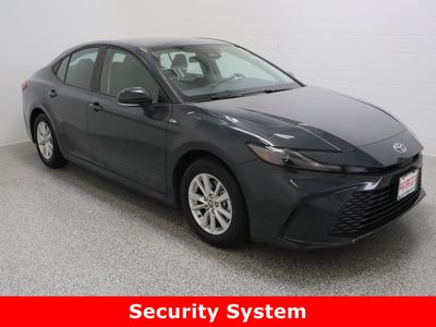 2025 Toyota Camry FWD - Photo 4