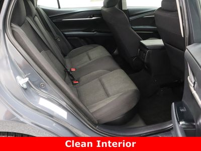 2025 Toyota Camry FWD - Photo 33