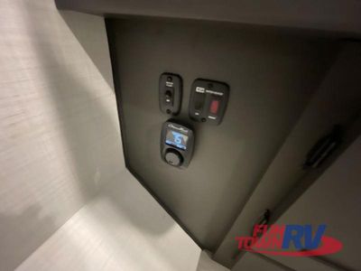 2025 Forest River RV Rockwood Freedom Series — photo 17 view
