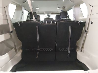 2024 Chrysler Pacifica — photo 11 view