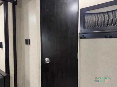 2021 Coachmen RV Spirit — photo 32 view