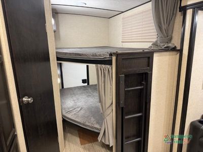 2021 Coachmen RV Spirit — photo 29 view