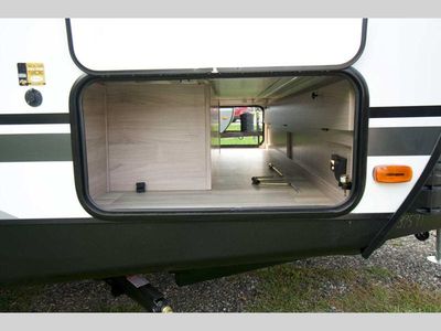 2021 Coachmen RV Spirit — engine compartment view