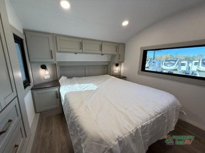 2026 Brinkley Model Z — photo 19 view