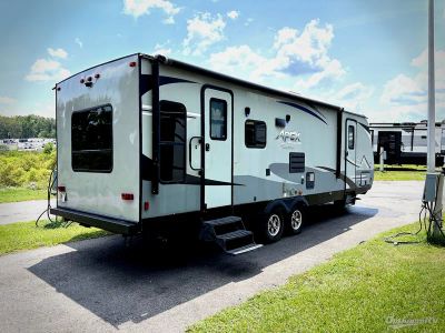 2020 Coachmen Apex Ultra-Lite — side profile view
