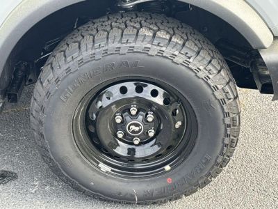 2026 Ford Bronco — photo 12 view