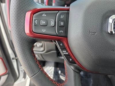 2026 Ram 1500 — photo 17 view