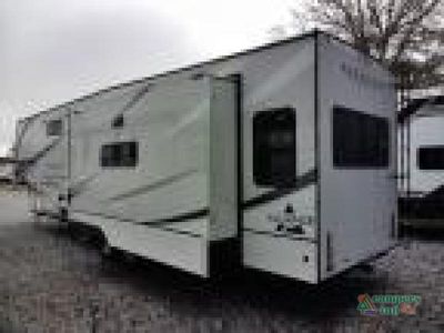 2025 Alliance RV Paradigm — photo 8 view