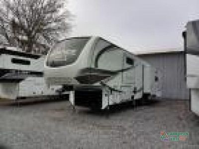 2025 Alliance RV Paradigm — photo 9 view