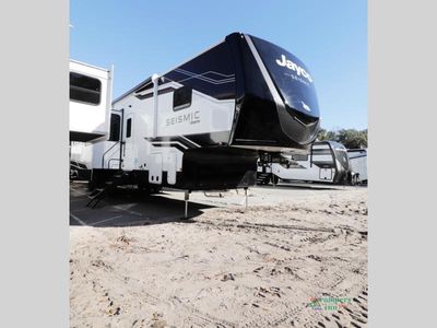 2026 Jayco Seismic - Photo 1