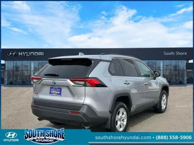 2021 Toyota RAV4 Hybrid - Photo 6