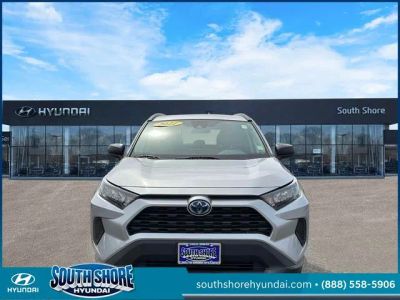 2021 Toyota RAV4 Hybrid - Photo 2