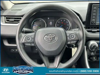 2021 Toyota RAV4 Hybrid - Photo 16