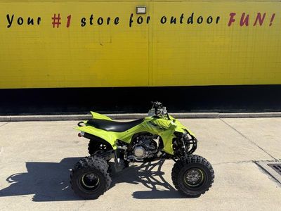 2026 Yamaha YFZ450R SE — side profile view