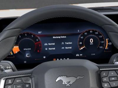 2026 Ford Mustang - Photo 13