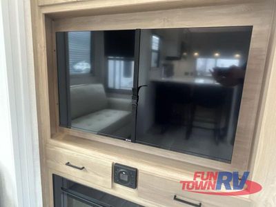 2026 Forest River RV Sandpiper — photo 32 view