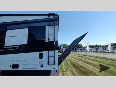 2025 Keystone RV Fuzion — photo 77 view