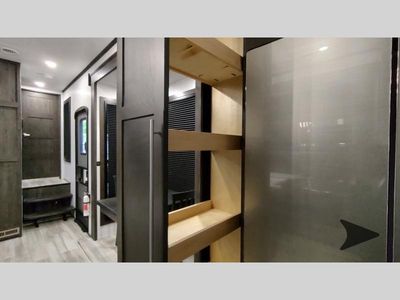 2025 Keystone RV Fuzion — photo 160 view