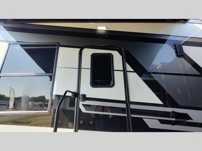 2025 Keystone RV Fuzion — photo 35 view
