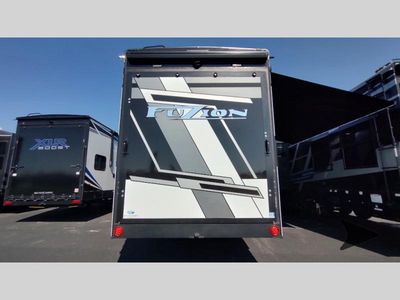 2025 Keystone RV Fuzion — photo 8 view