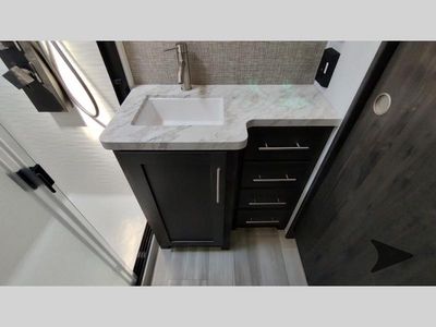 2025 Keystone RV Fuzion — photo 182 view