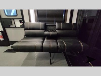 2025 Keystone RV Fuzion — photo 111 view