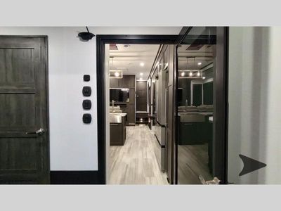 2025 Keystone RV Fuzion — photo 128 view