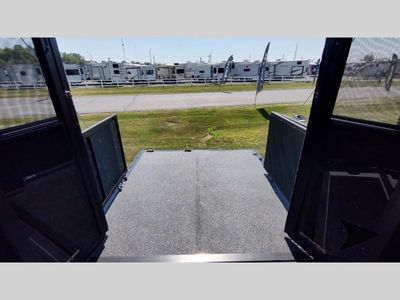 2025 Keystone RV Fuzion — photo 103 view