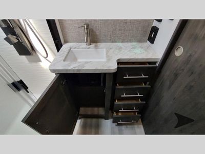 2025 Keystone RV Fuzion — photo 183 view