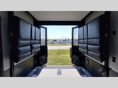 2025 Keystone RV Fuzion — photo 96 view