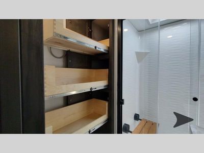 2025 Keystone RV Fuzion — photo 176 view
