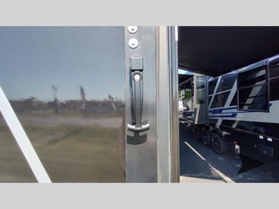 2025 Keystone RV Fuzion — photo 45 view