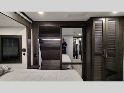 2025 Keystone RV Fuzion — photo 189 view