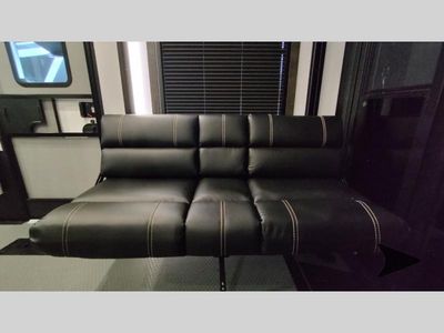 2025 Keystone RV Fuzion — photo 110 view