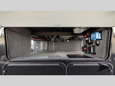2025 Keystone RV Fuzion — photo 18 view