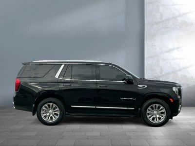2023 GMC Yukon — photo 7 view