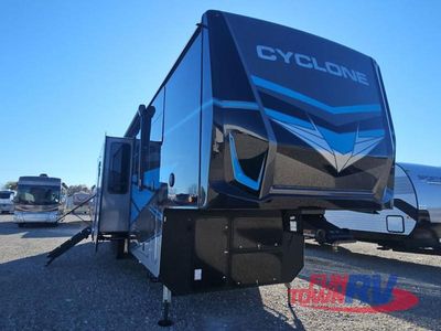 2025 Heartland Cyclone — front three-quarter view